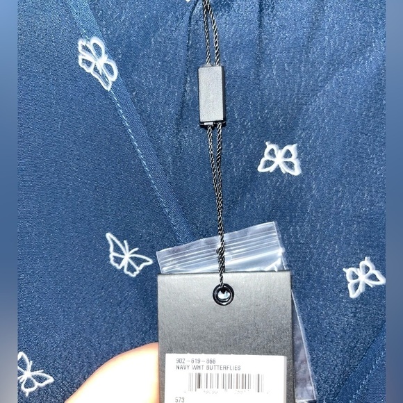 RAILS NWT Navy Blue & White Beaux Butterflies Long Sleeve Blouse in Size Small - Picture 6 of 12